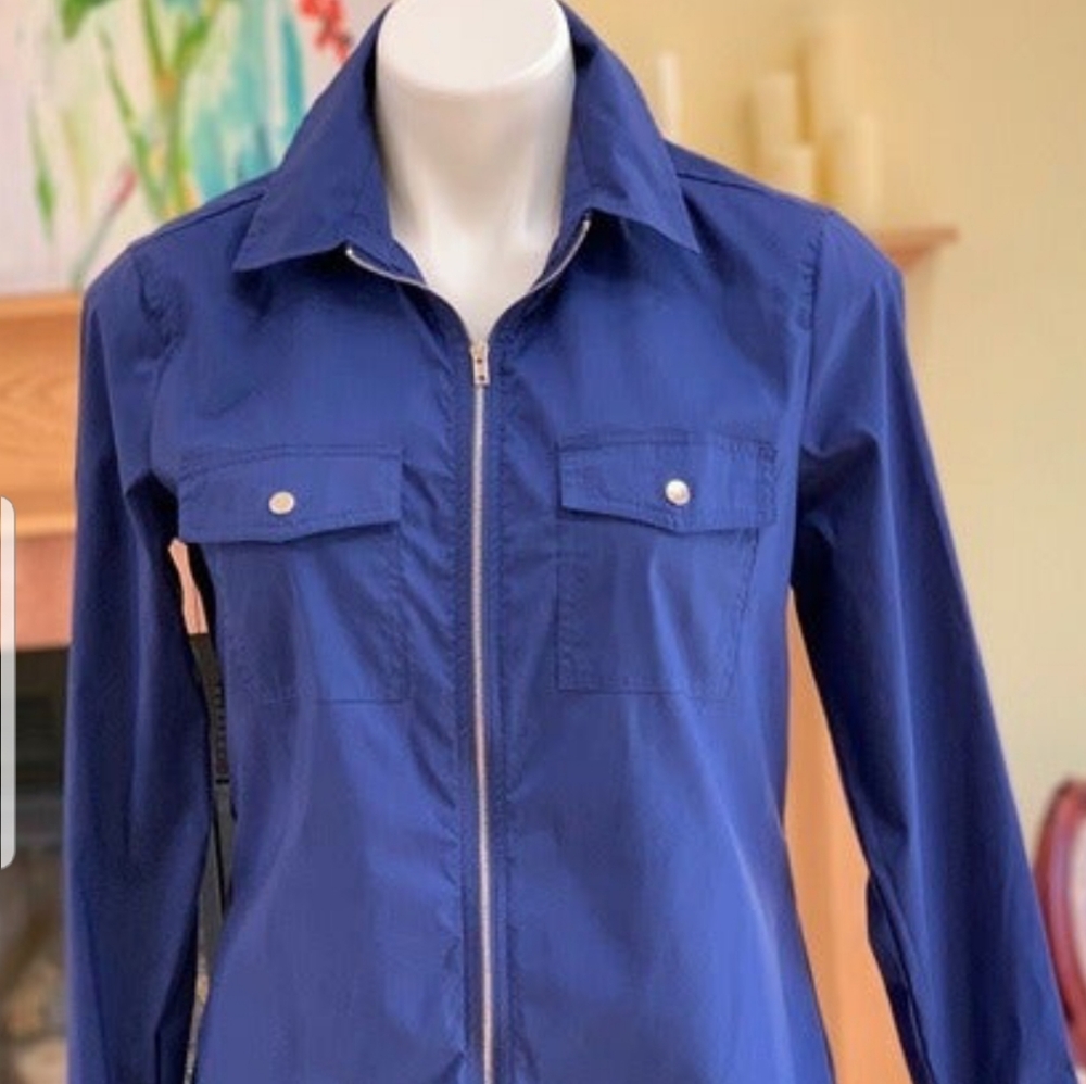 Tracy M Zip front long sleeve blouse